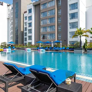 Novotel Max Hotel Yangon